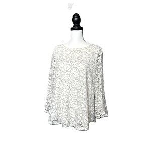 Elle Women's Plus Size XXL Beautiful Lacy Lined Blouse With Bell Sleeves